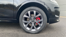 Land Rover Discovery Sport 1.5 P300e R-Dynamic SE 5dr Auto [5 Seat] Station Wagon